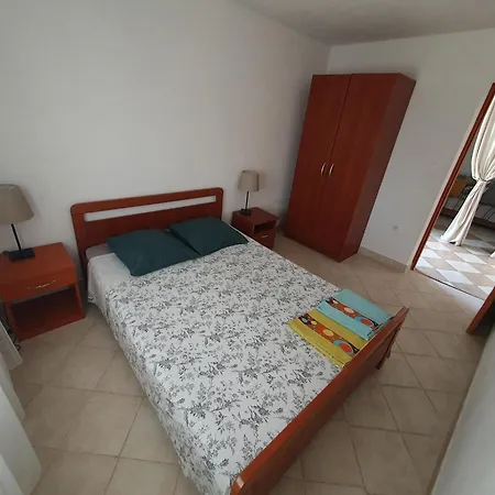 Apartman With A Parking Space Seline, Paklenica - 17390