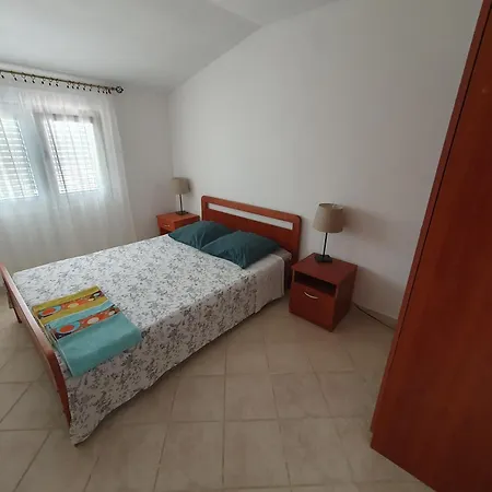 Apartman With A Parking Space Seline, Paklenica - 17390
